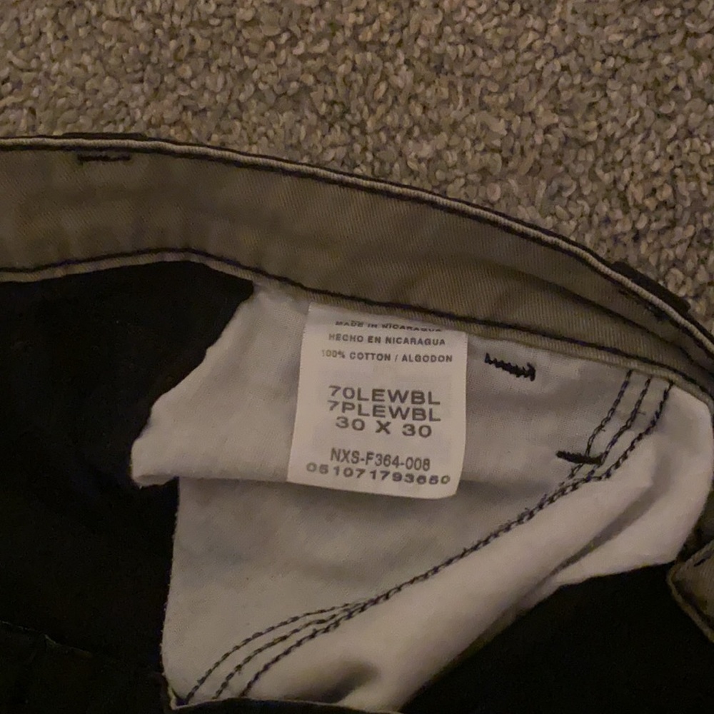 Wrangler Cargo Black Pants - Picture 4 of 6